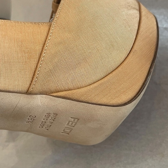 NEW! FENDI Peach Satin Bow Peep Toe Platform Heels Pumps 38.5 - Picture 7 of 16